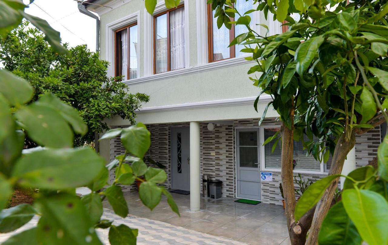 Cozy House Hotel Kutaisi Exterior foto