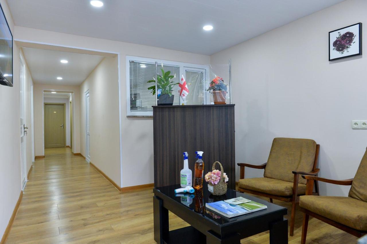 Cozy House Hotel Kutaisi Exterior foto