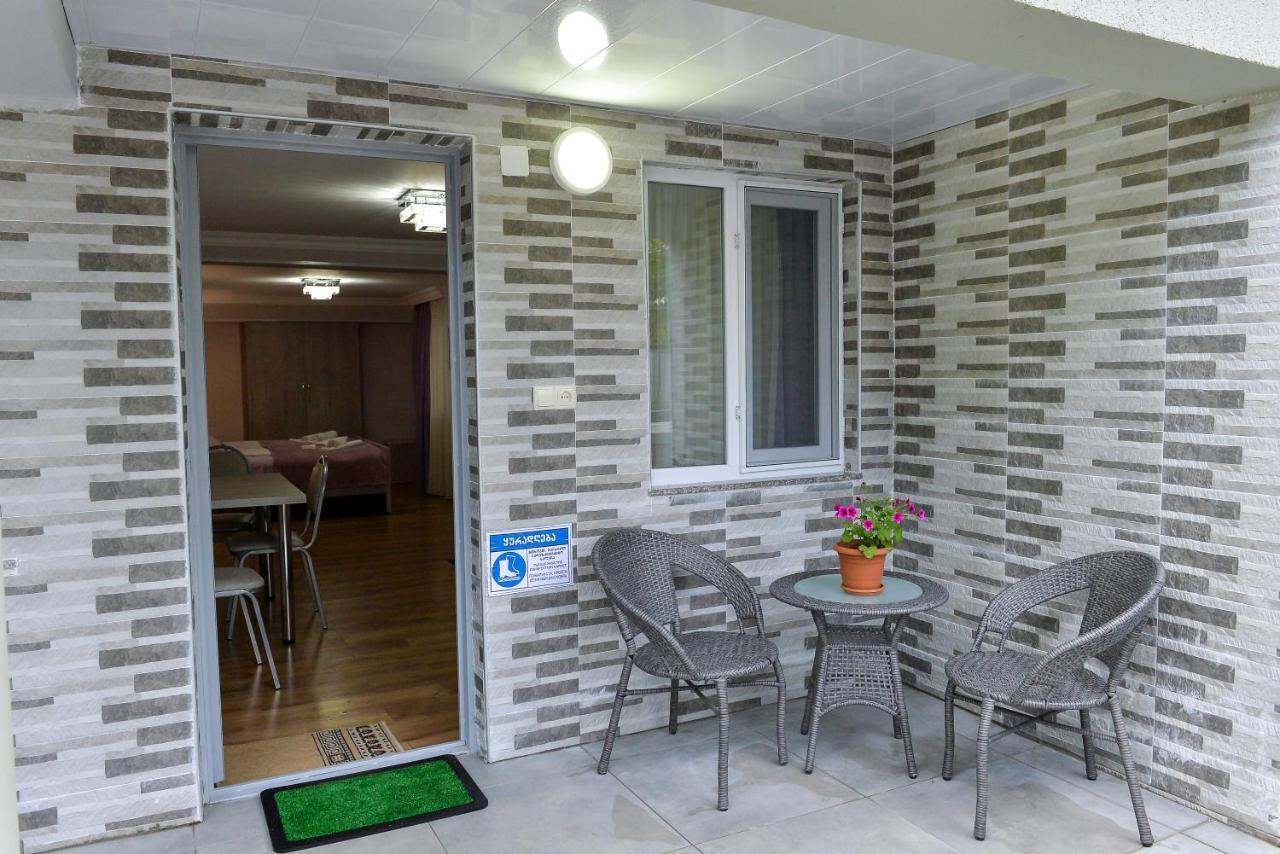 Cozy House Hotel Kutaisi Exterior foto