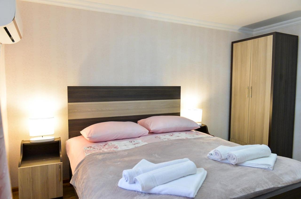 Cozy House Hotel Kutaisi Exterior foto